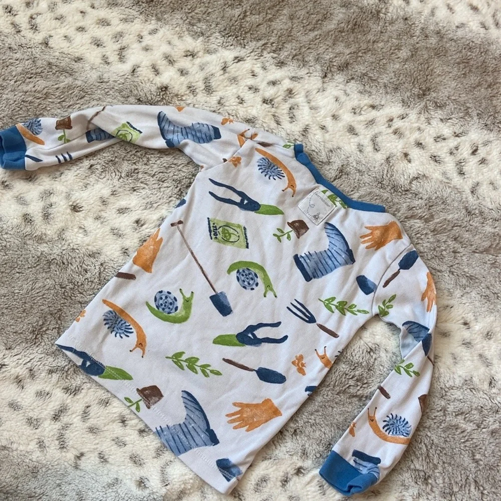 Burt’s Bees Baby garden matching set boys size 2T plants snails pajamas preppy